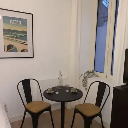 Apartment Le 29 Cuty, Wifi, A 3min De La Gare Sncf